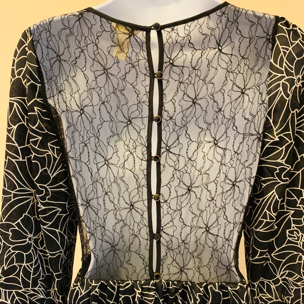 Forever 21- Black and White / Fit and Flare Dress - Picture 4 of 6